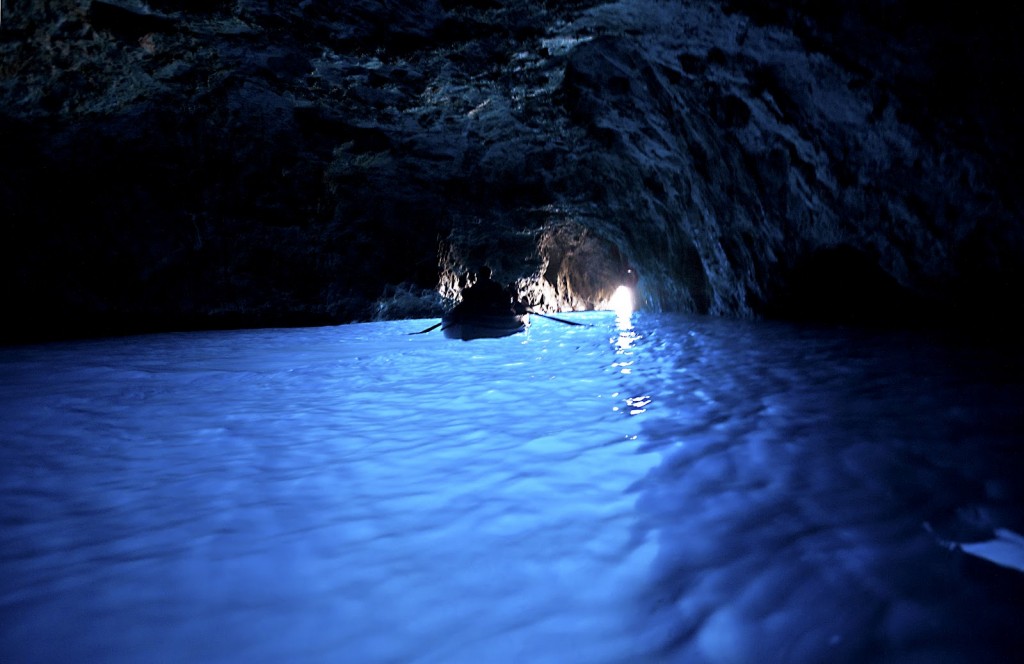 Simona Patruleasa recomanda La Grotta Azzurra, Capri
