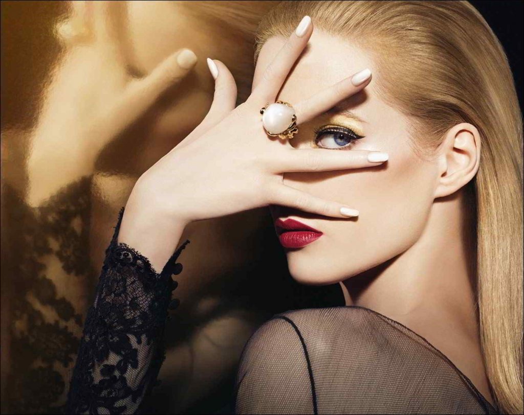 5 culori de unghii care fac legea în această toamnă