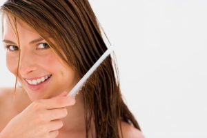 4 reţete de balsam de păr din ingrediente naturale