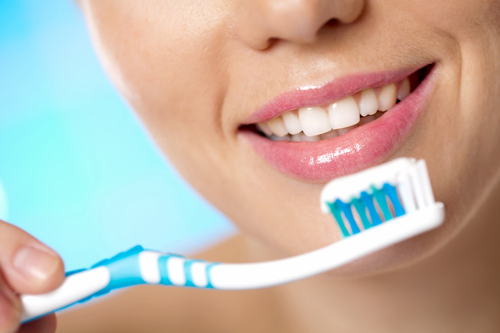 3 lucruri de care ai nevoie pentru o igienă dentară perfectă