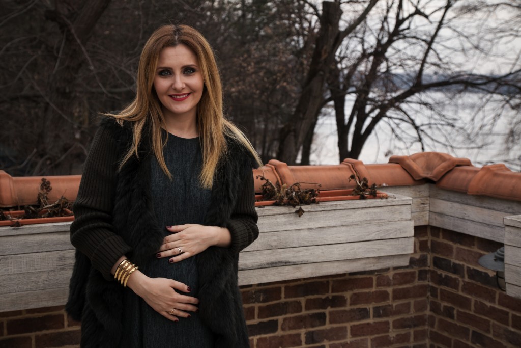 #iubeştEL, day 5: Alina Sorescu