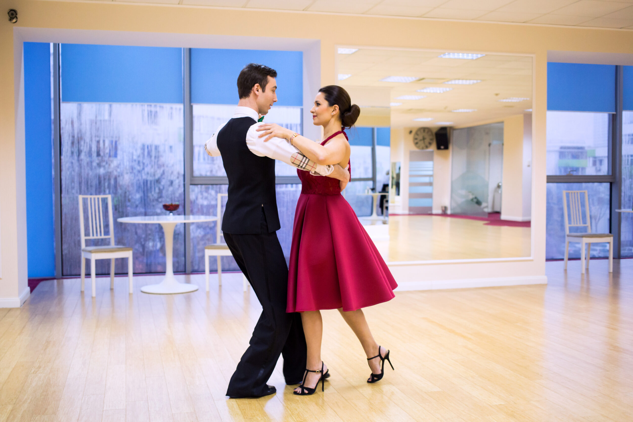 Tango și rumba sau de ce m-am mai îndrăgostit în ultima vreme