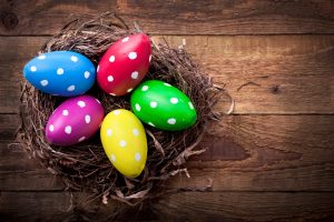 Cum obținem ouă de Paște vopsite 100% natural?