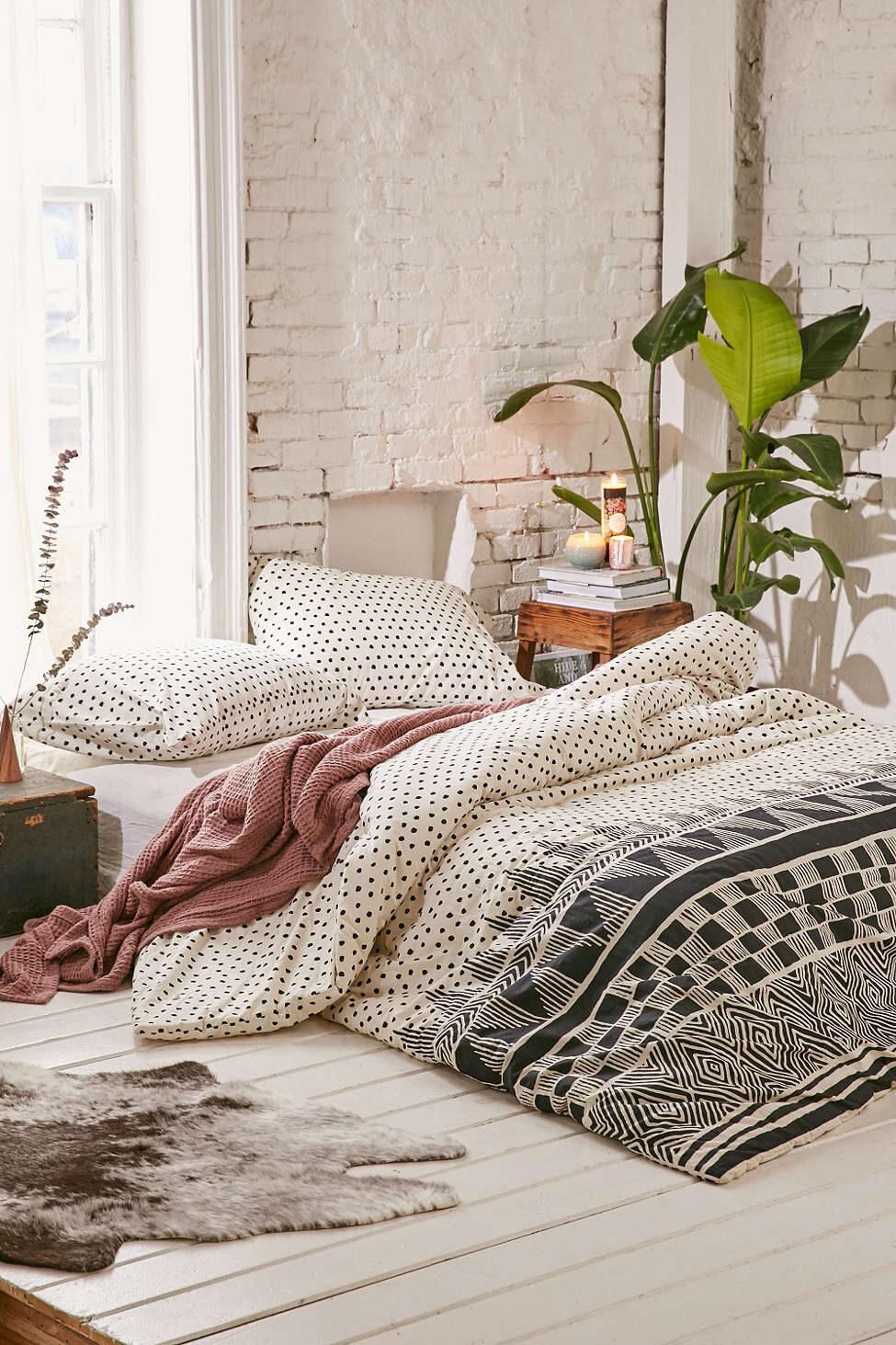 dots-uo-bedding