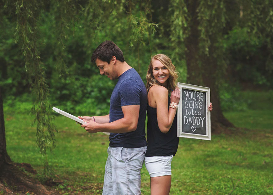 pregnancy-announcement-surprise-photoshoot-brianne-dow-17-7567767