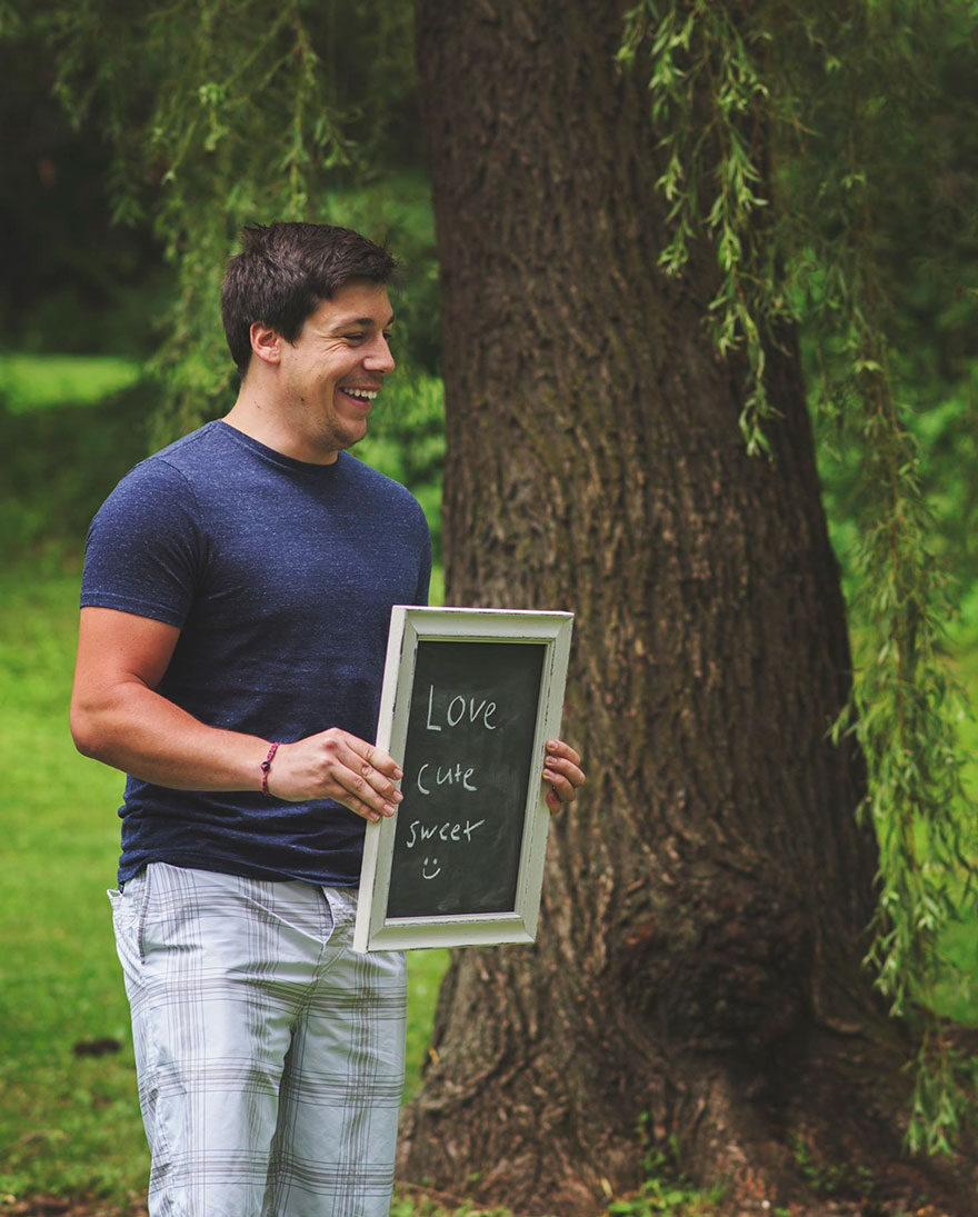 pregnancy-announcement-surprise-photoshoot-brianne-dow-4-4644463