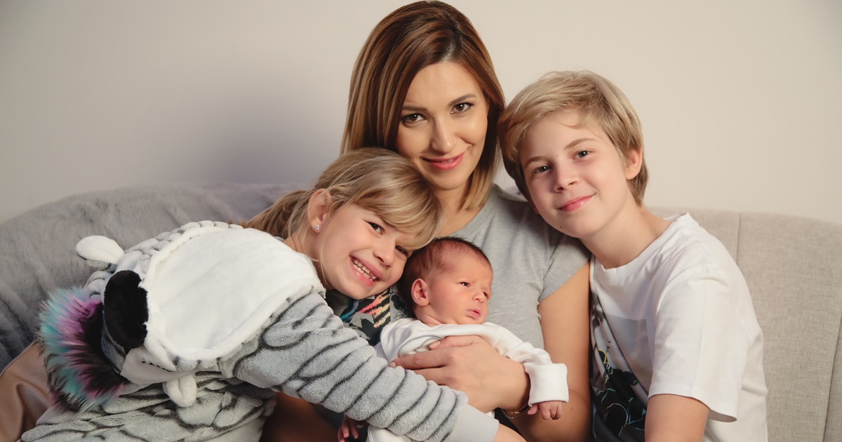 Stimulent familie monoparentala