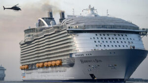 Cum arată cel mai mare vas de croazieră din lume, Harmony of The Seas