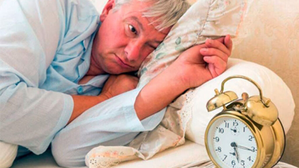Ce înseamnă dacă te trezești noaptea la o anumită oră. Asta spune multe despre tine