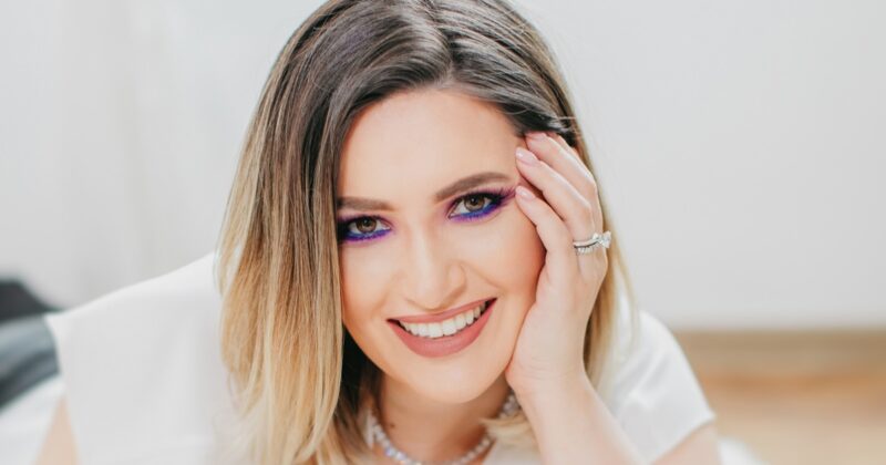 Ela Craciun - Cum mi-am regăsit feminitatea după ce am devenit mama? Ela Craciun - Cum mi-am regăsit feminitatea după ce am devenit mama?