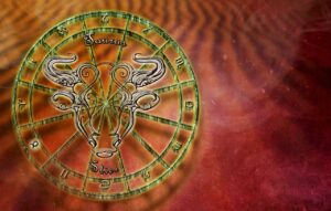 Horoscop de weekend - surprize mari pentru zodii sâmbătă