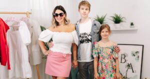 mama si copiii tinute