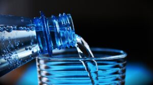 10 semne de deshidratare pe care nu trebuie să le ignori, potrivit unui medic