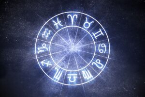 Horoscopul de azi, 8 februarie 2022. Ce zodii au noroc marți