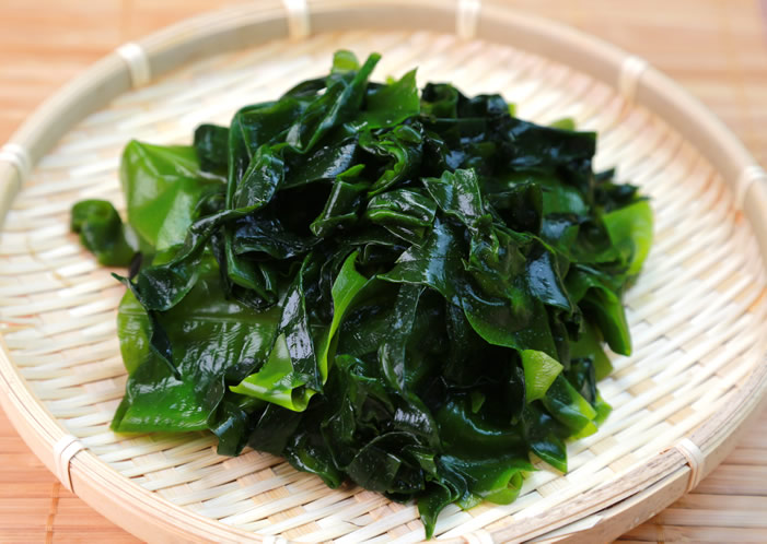 Tratamente cu alge marine - secretul frumuseții femeilor din Franța