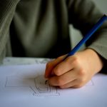 Pregătire emoțională pentru școală: Cum să faci tranziția mai ușoară pentru copilul tău