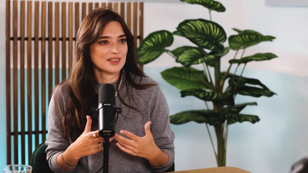 Somnul bebelușului. Mituri și realități, sfaturi pentru părinți. Podcast Cu Ela la doctor, episod 24, invitată Ana Barbu, consultantă în somn